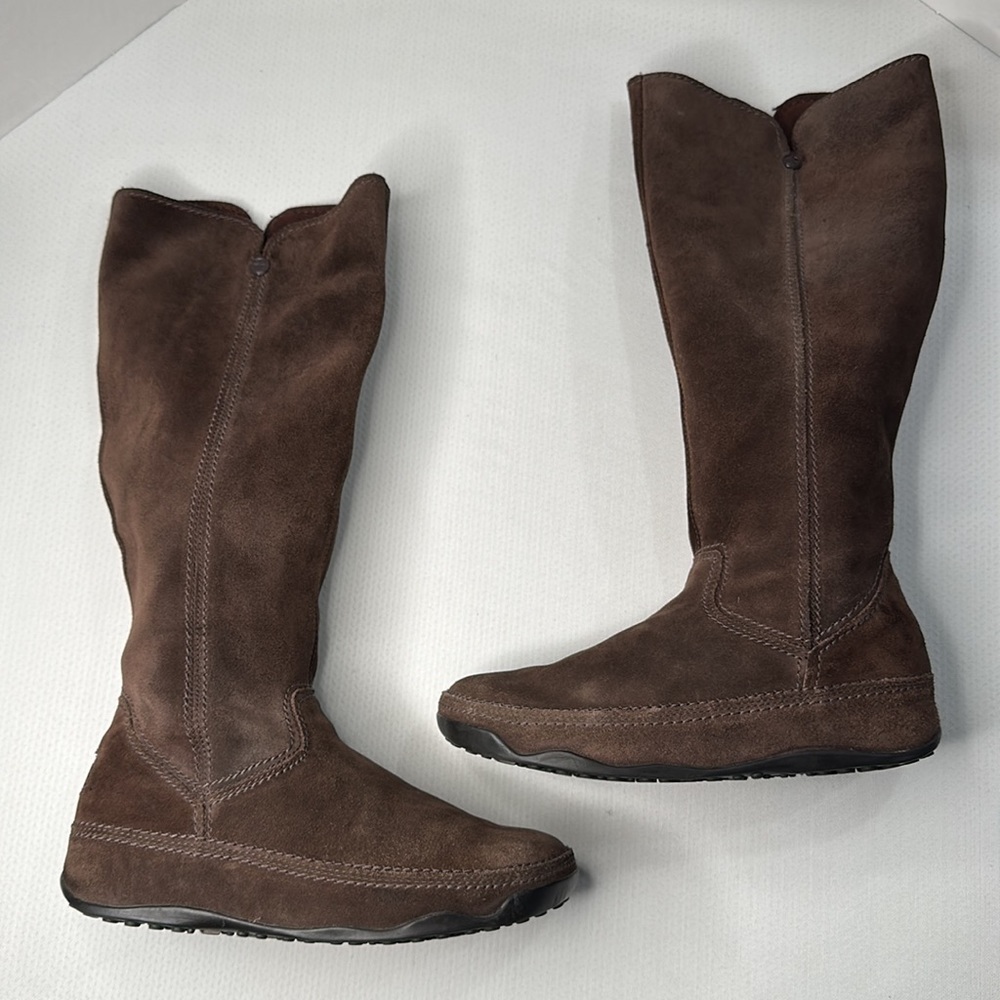 Reduced!! Fitflop Womens Tall Boots Brown Chocolate Suede Round Toe Pull On Sz 9